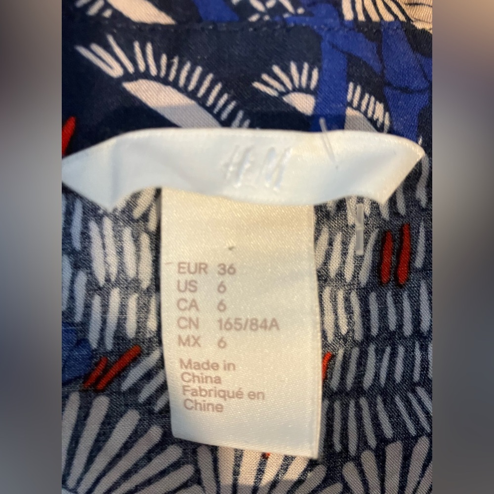 H&M Stretch Button Down - Picture 6 of 8